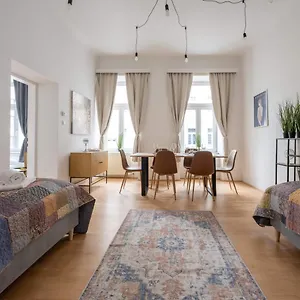 Roksox-home Meidling Schloss Schoenbrunn Apartament Wiedeń